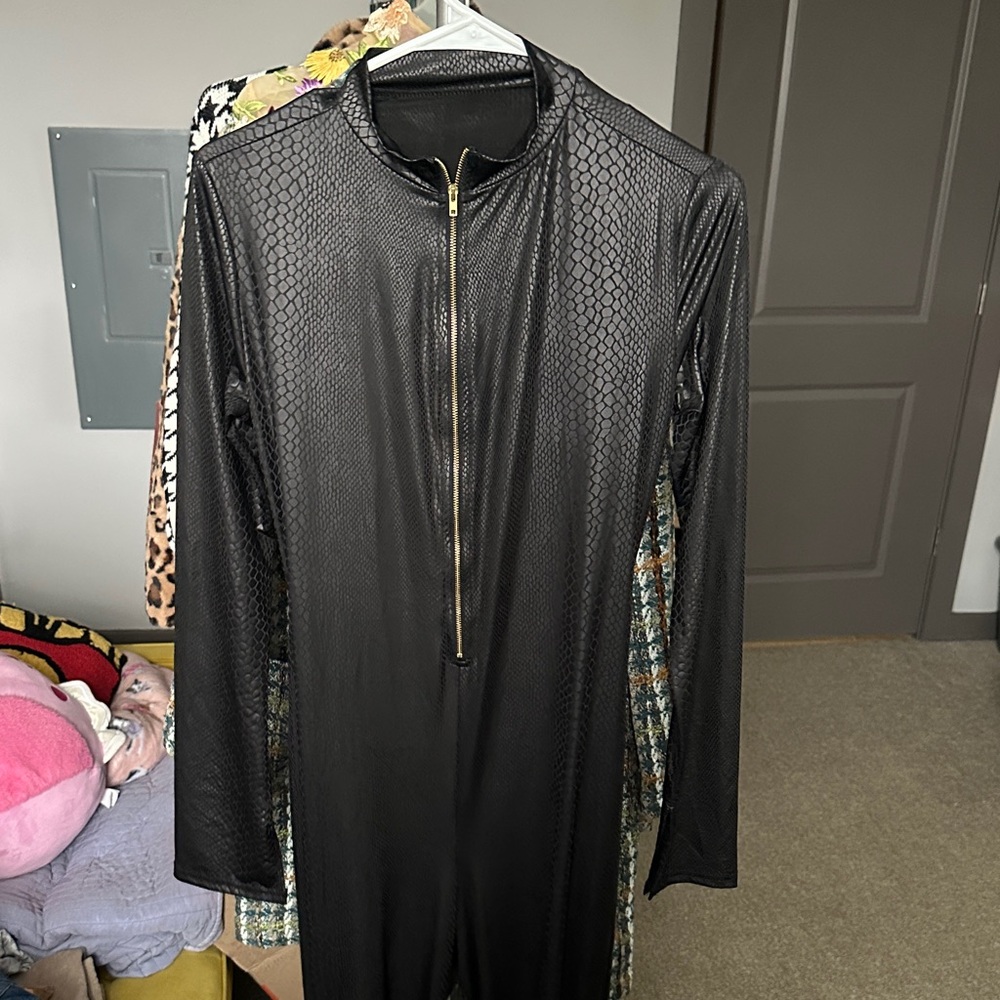 Black Textured Jumpsuit with Zipper